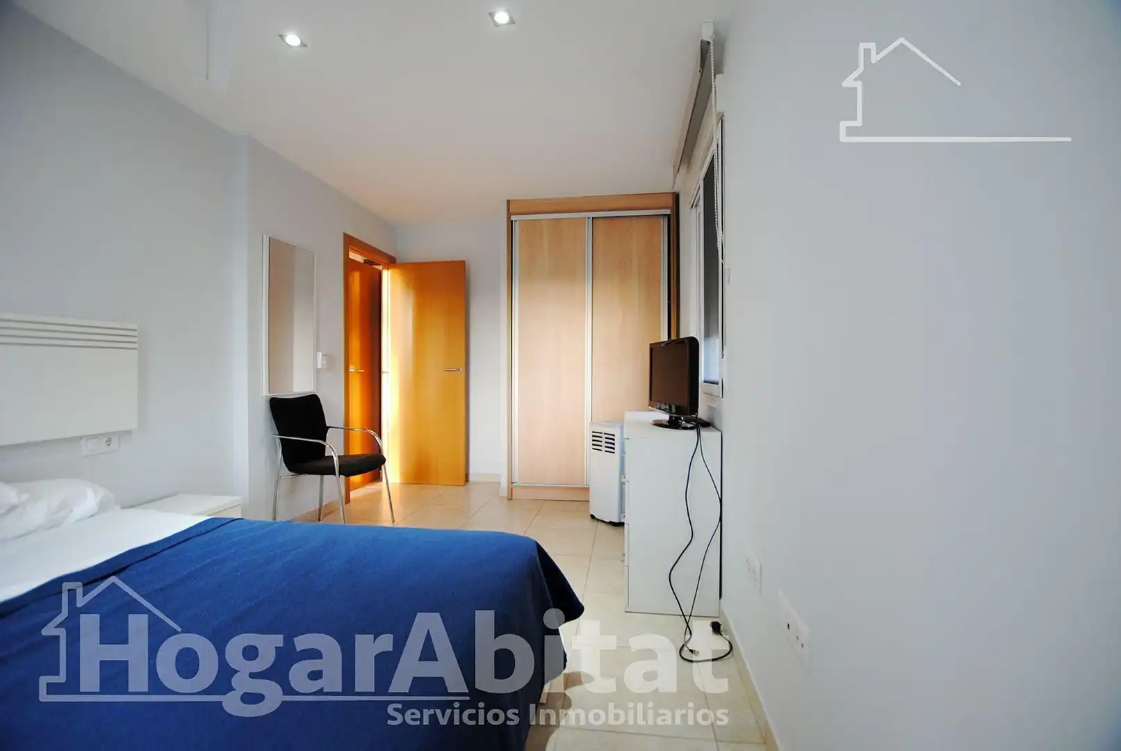 Schlafzimmer von Einfamilien-Reihenhaus zum Verkauf in Oliva mit Terrasse, Möbliert und Balkon