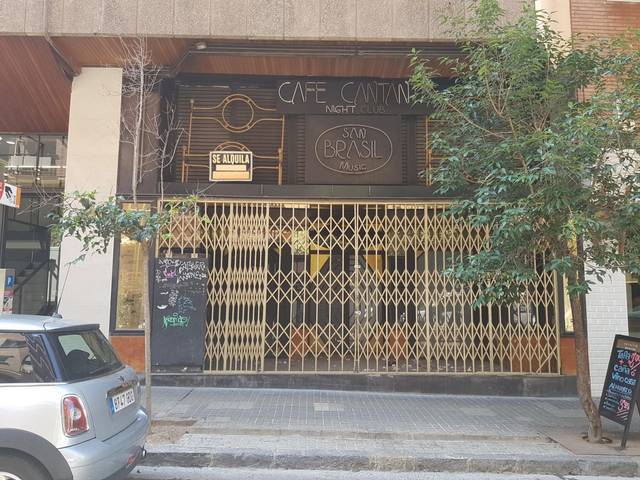 Local comercial en Venta en Francisco Vitoria en Paseo Constitución - Las Damas