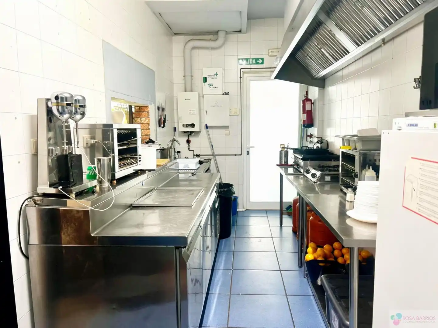 Local comercial en traspàs a San Pedro de Alcántara, imagen 6