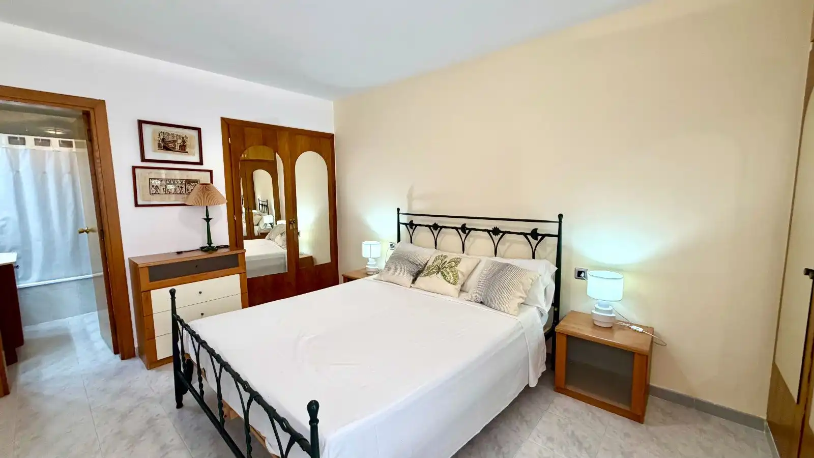 Bedroom of Flat for sale in El Vendrell  with Air Conditioner, Heating and Terrace