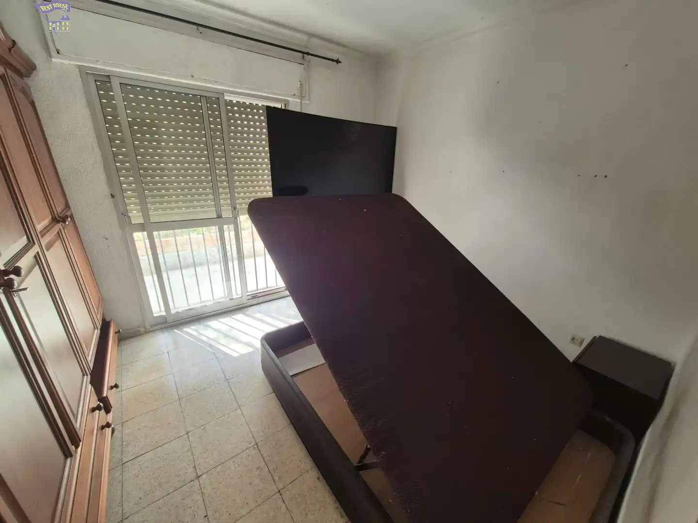 Habitación de Piso en venta en Arcos de la Frontera con Amueblado y Balcón