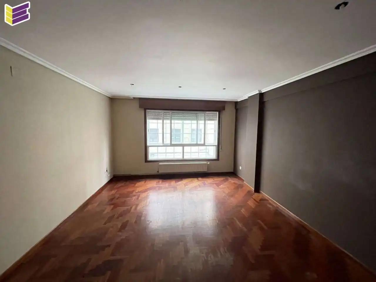 Living room of Flat for sale in Vigo   with Heating, Parquet flooring and Terrace