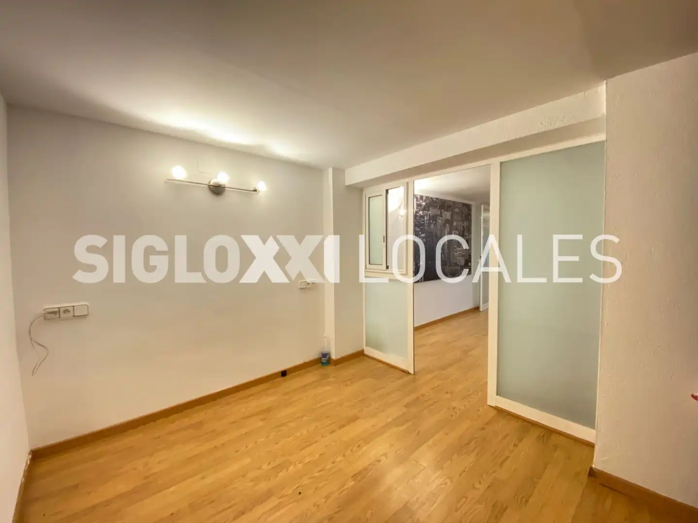 Commercial properties for sale in PASEO MARAGALL, El Congrés i els Indians