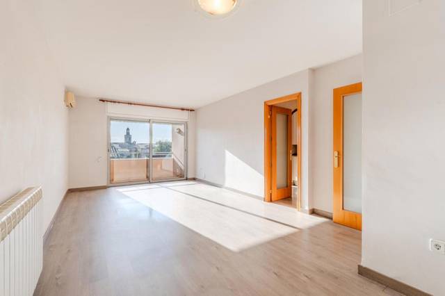 Piso en Venta en Joan Miró en Riudellots de la Selva