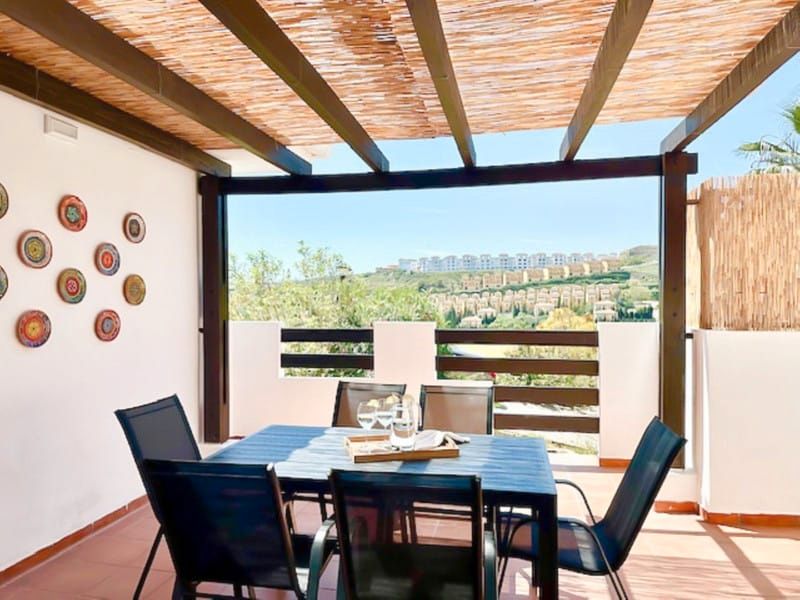 Terrassa de Apartament de lloguer en Manilva amb Terrassa, Moblat i Piscina comunitària