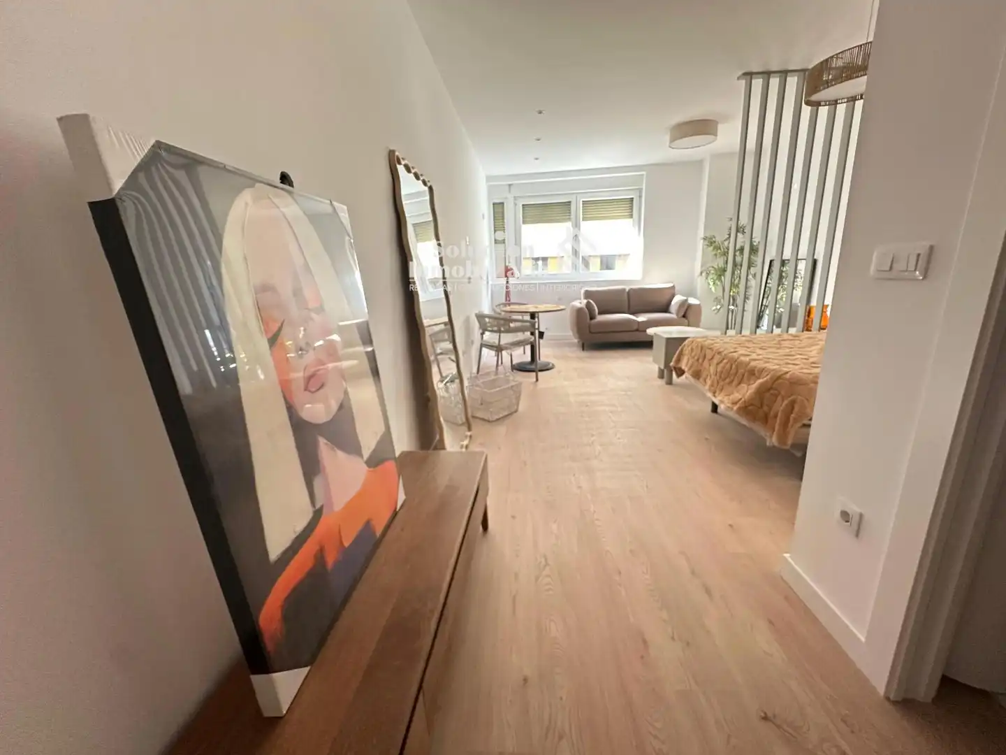 Sala d'estar de Estudi en venda en Salamanca amb Calefacció i Traster