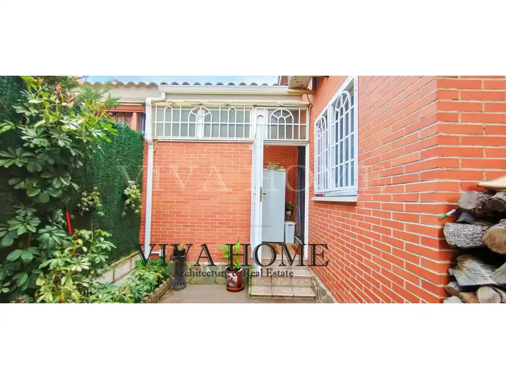 Vista exterior de Casa o chalet en venta en Rivas-Vaciamadrid