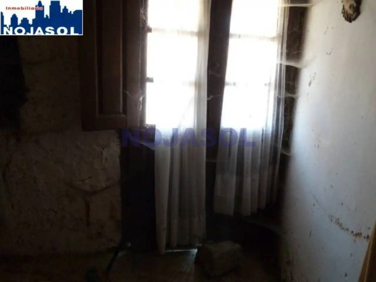 Casa adosada en venda en Escalante amb Moblat