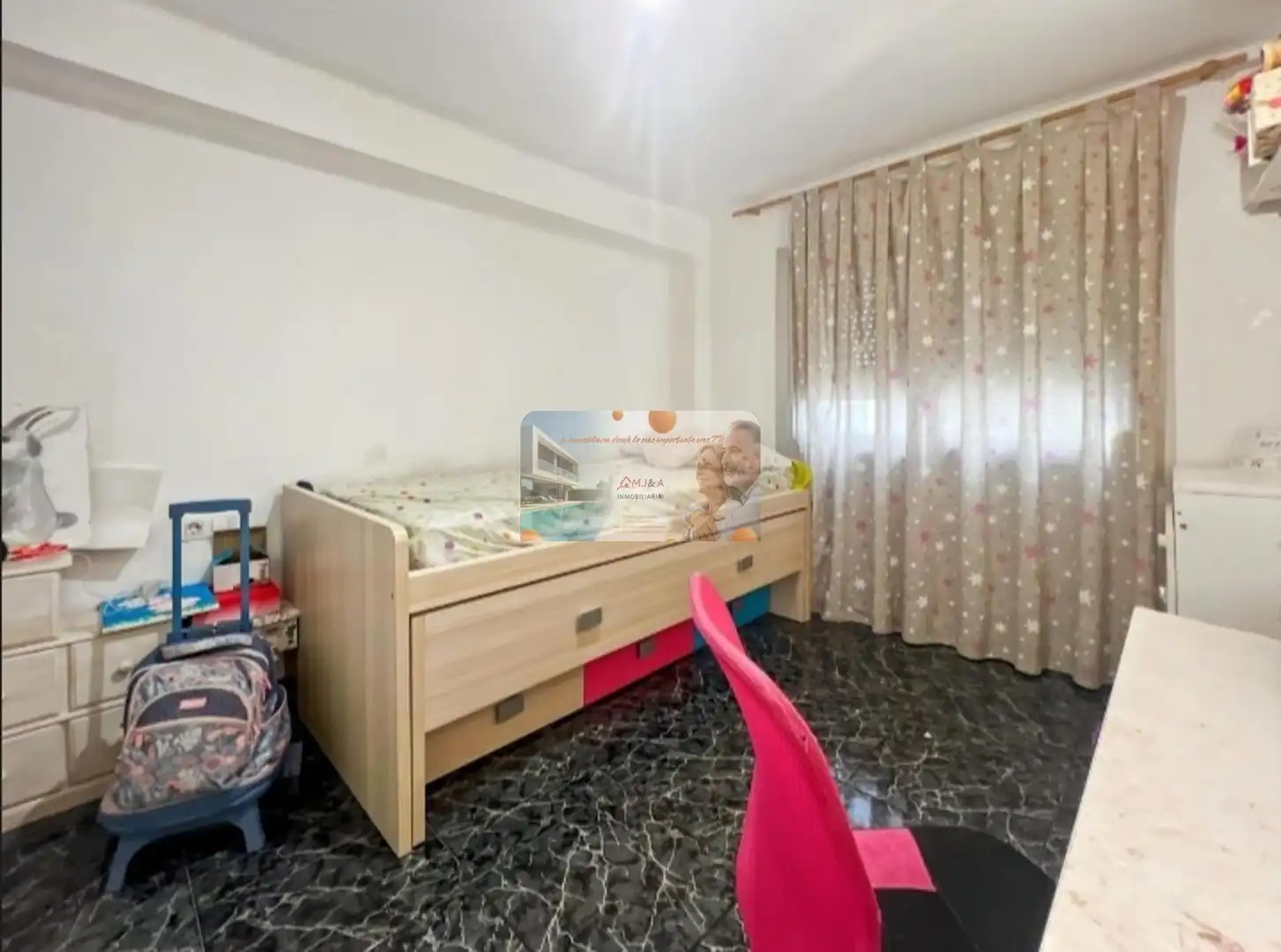 Habitación de Piso en venta en Castellón de la Plana / Castelló de la Plana con Aire acondicionado, Calefacción y Terraza