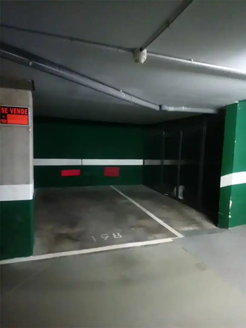 Garage zum Verkauf in Calle de Gutierre de Cetina, 100, Pueblo Nuevo