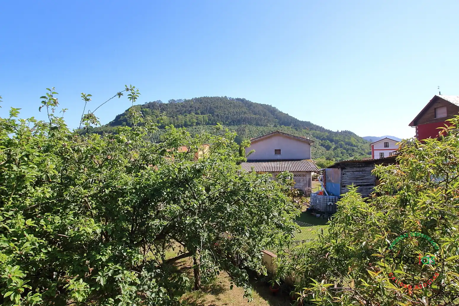 Terraza de Casa adosada en venta en Pravia con Calefacción