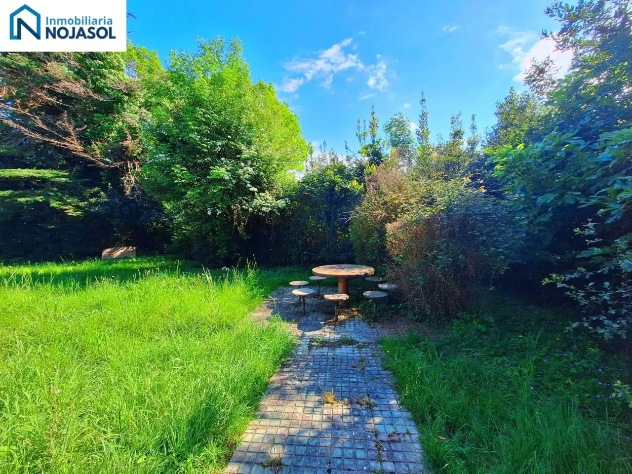 Jardí de Casa o xalet en venda en Noja amb Calefacció i Terrassa