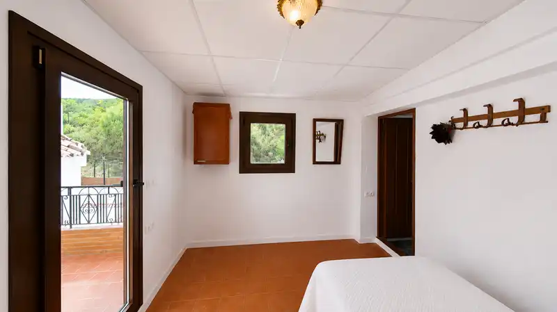Dormitori de Casa o xalet en venda en Vélez-Málaga amb Aire condicionat, Terrassa i Moblat
