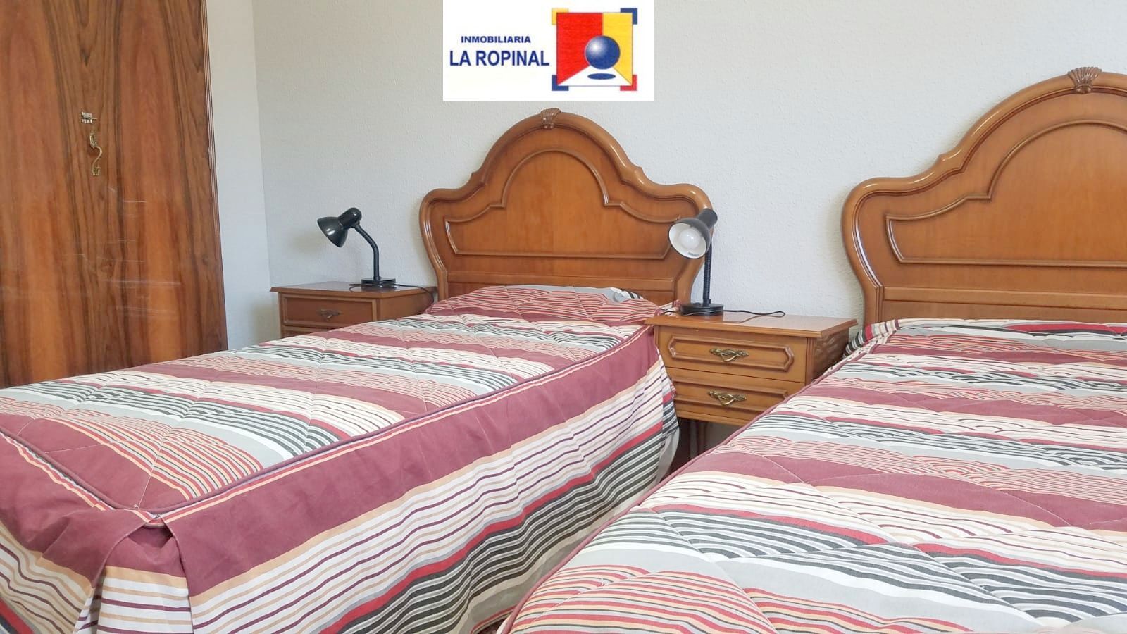 Bedroom of Flat for sale in Salamanca Capital  with Heating, Furnished and Oven