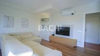 Living room of Flat for sale in Vic  with Air Conditioner, Heating and Parquet flooring