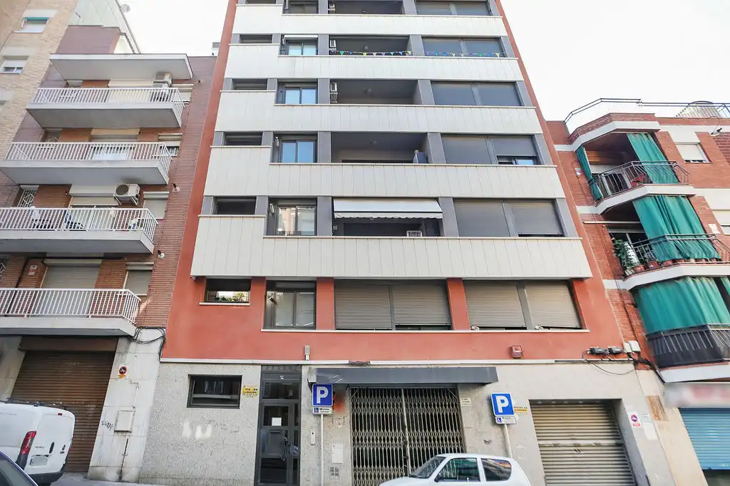 Local comercial en venta en MILA I FONTANALS