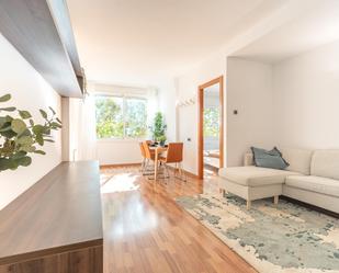 Living room of Flat for sale in  Barcelona Capital  with Air Conditioner, Terrace and Balcony