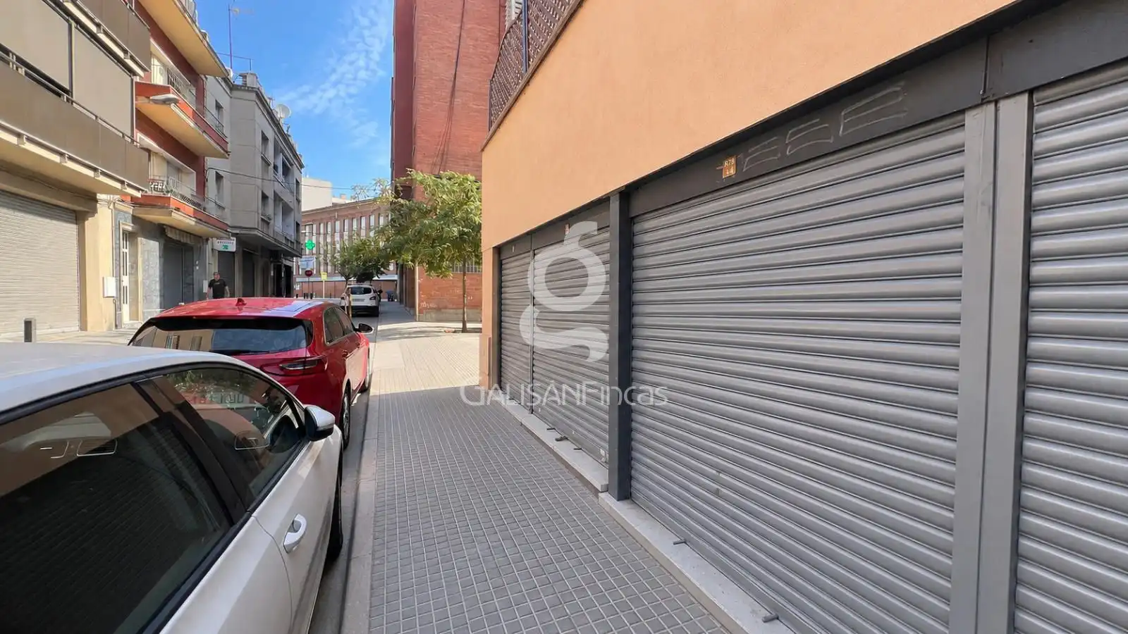 Vista exterior de Local de lloguer en Cornellà de Llobregat