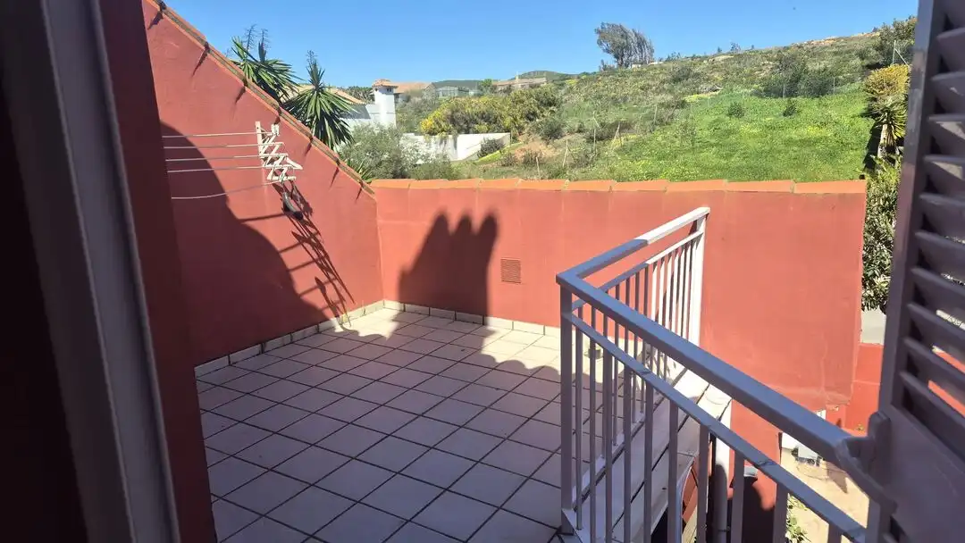 Terraza de Casa adosada de alquiler en La Línea de la Concepción con Aire acondicionado, Calefacción y Jardín privado