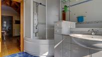 Bathroom of Duplex for sale in Bera