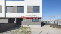 Exterior view of House or chalet for sale in Villaviciosa de Odón