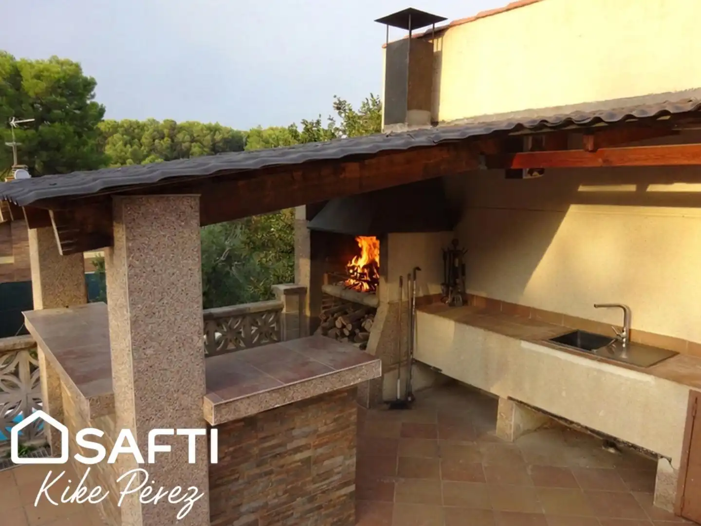 Casa o xalet en venda en Rubí amb Terrassa, Piscina i Moblat