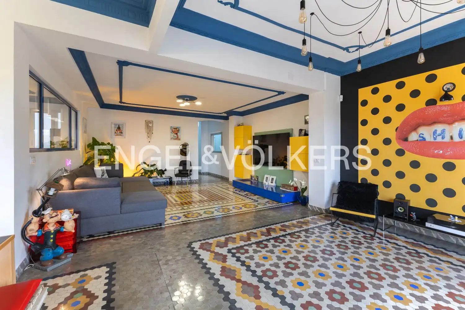 Vista exterior de Piso de alquiler en Valencia con Aire acondicionado, Calefacción y Amueblado