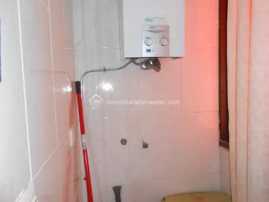 Baño de Piso en venta en Cáceres con Amueblado