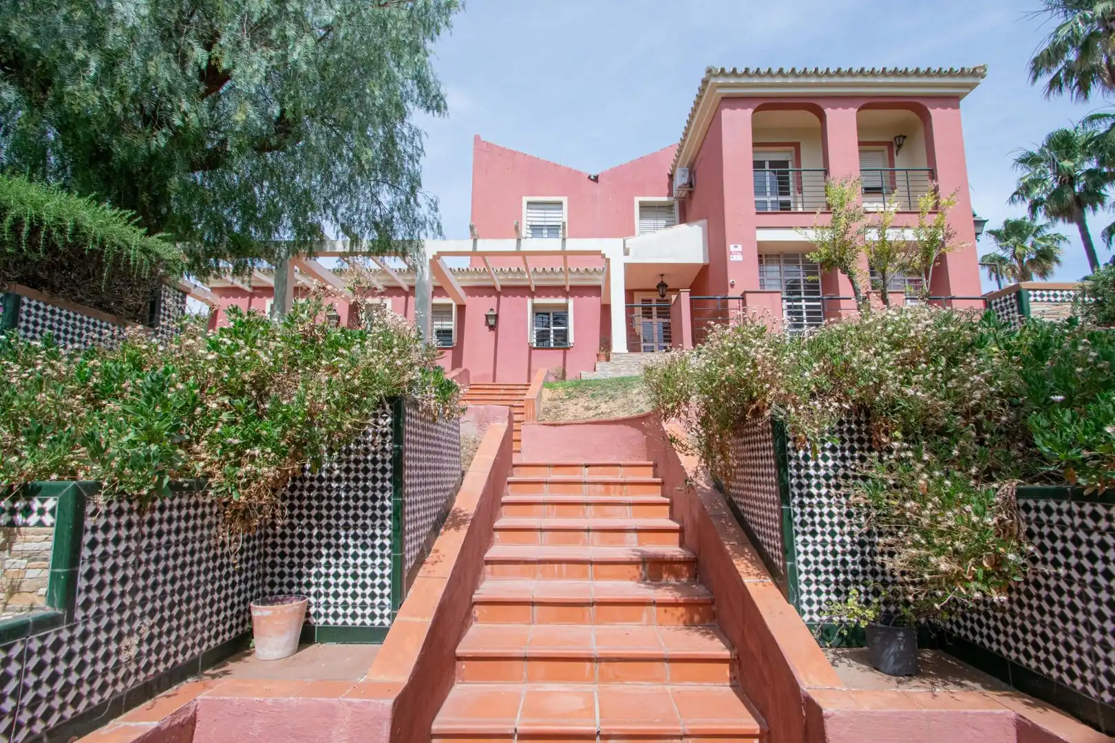 Casa o xalet en venda a Torrequinto
