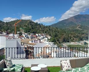 Exterior view of Attic to rent in Benahavís  with Terrace