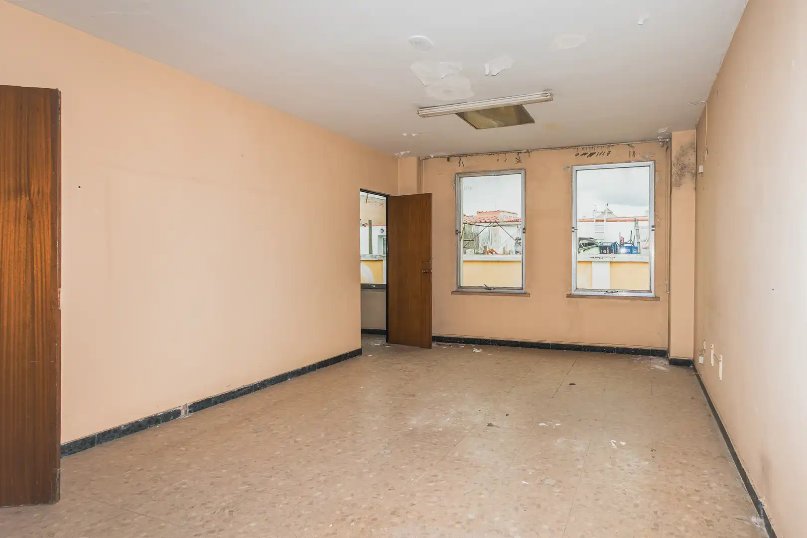 Oficina en venta en C/ Donoso Cortéss, Casco Antiguo