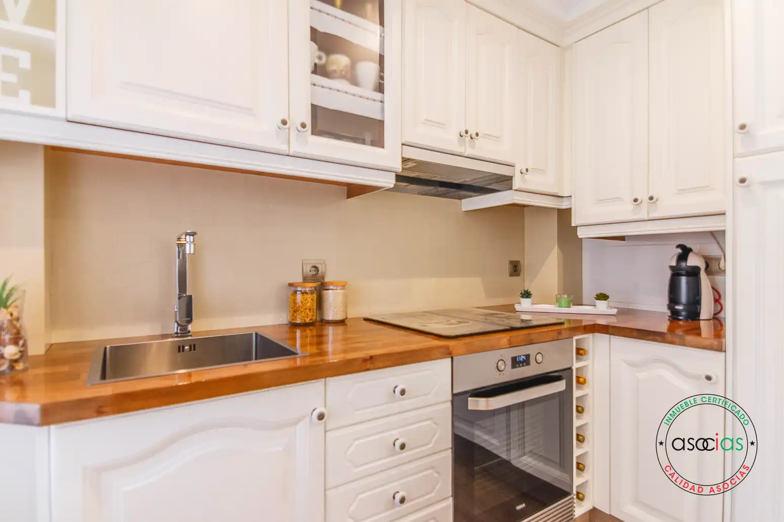 Kitchen of Flat for sale in Oviedo   with Heating