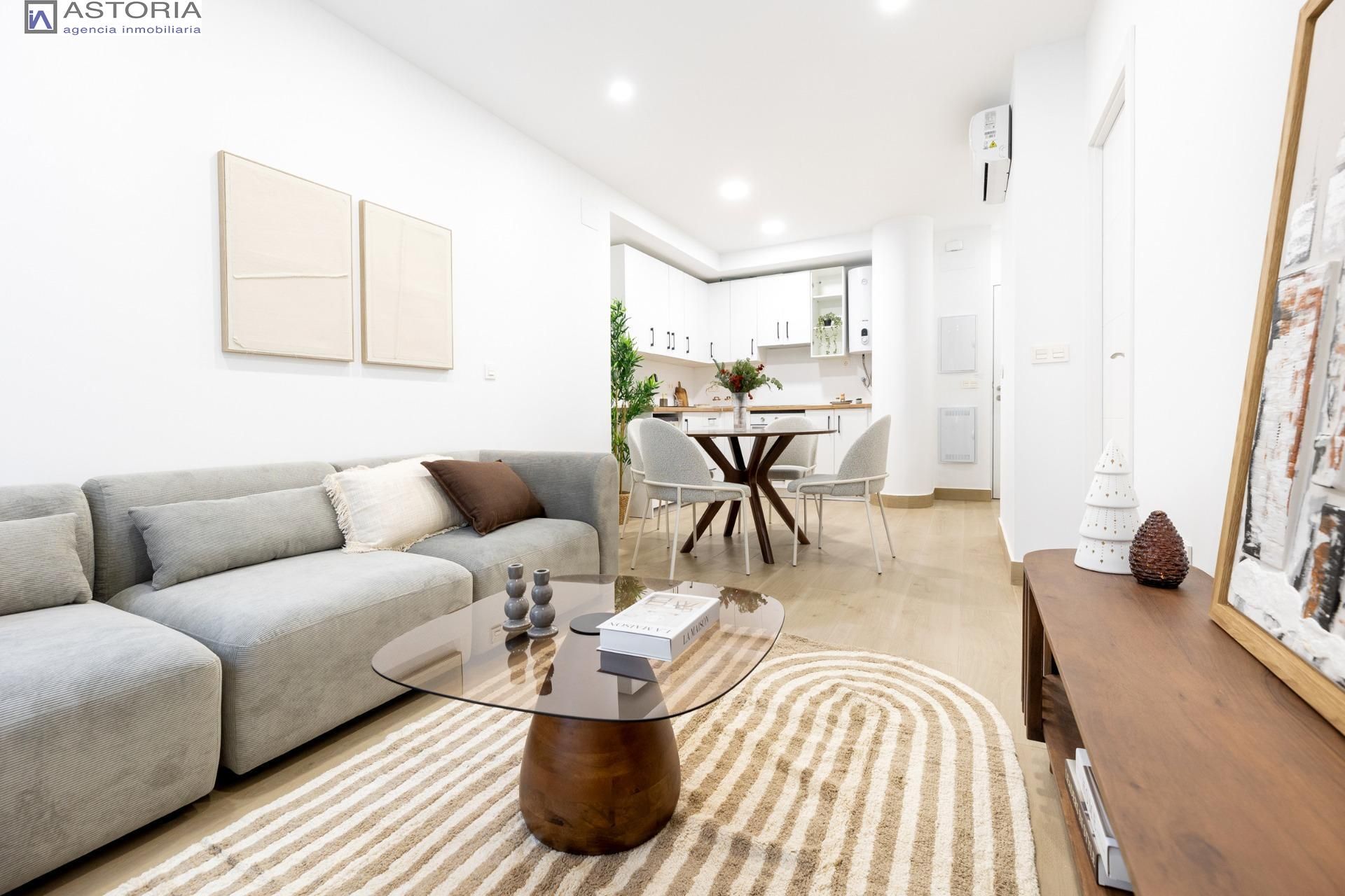 Pis en venda a Avenida Avenida de la Constitución, 20, Plaza de Toros, Beiro