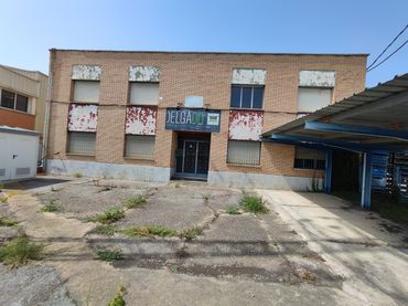Industrial building for sale in Logroño - Candado