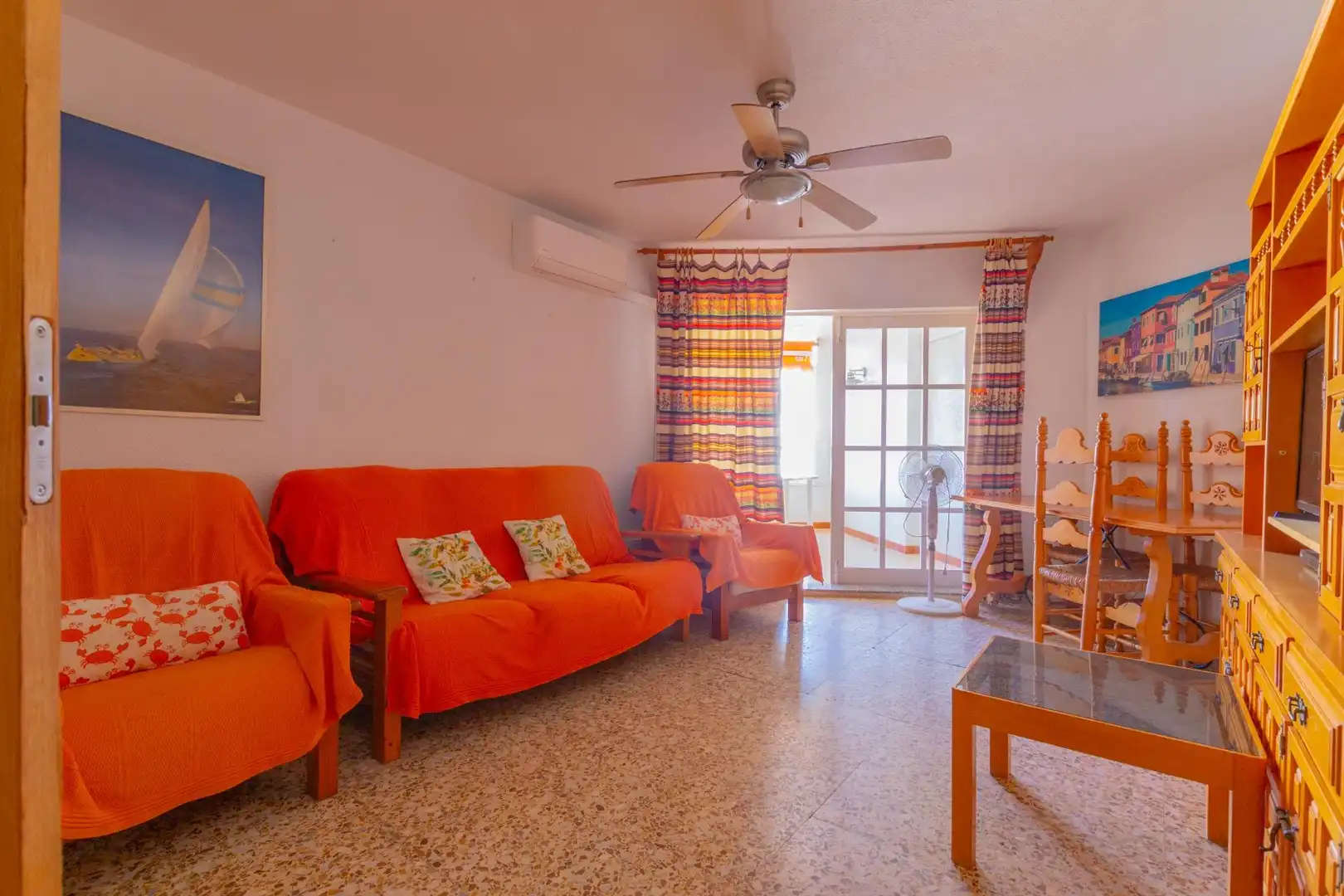 Sala de estar de Piso en venta en Águilas con Terraza, Amueblado y Balcón