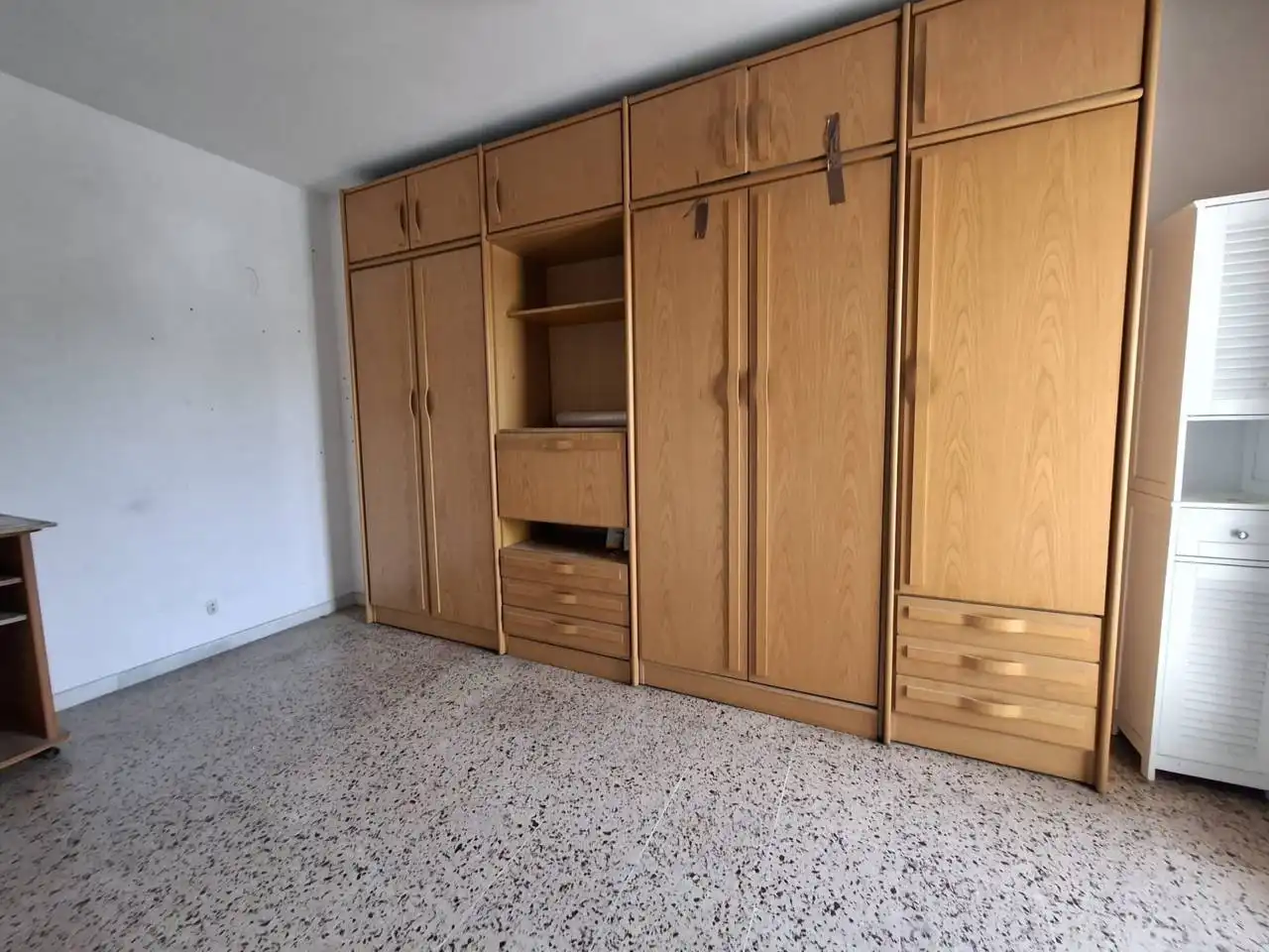 Schlafzimmer von Wohnung zum Verkauf in Rubí mit Klimaanlage, Heizung und Balkon