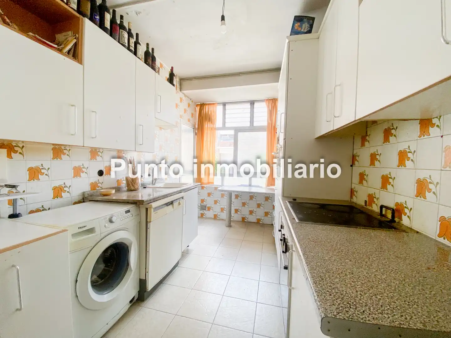 Cuina de Pis en venda en Valladolid amb Calefacció, Parquet i Terrassa