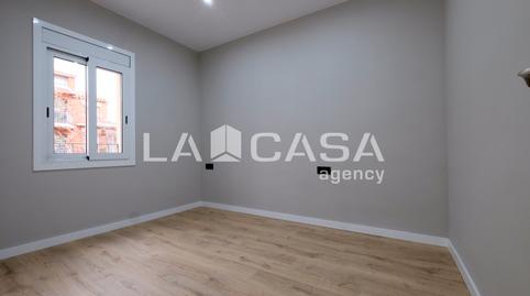 Foto 3 de Piso en venta en Carrer D'escòcia, Vilapicina i la Torre Llobeta,  Barcelona Capital