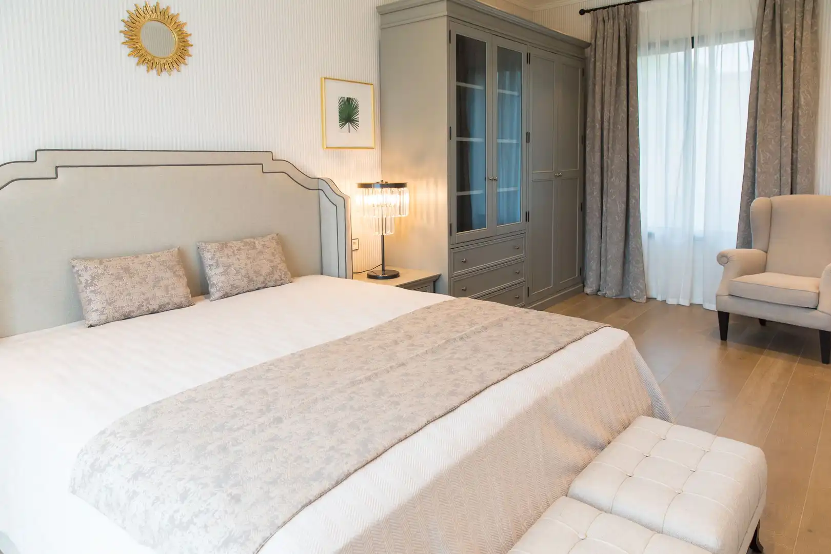 Habitación de Casa o chalet en venta en Benahavís con Aire acondicionado, Calefacción y Jardín privado