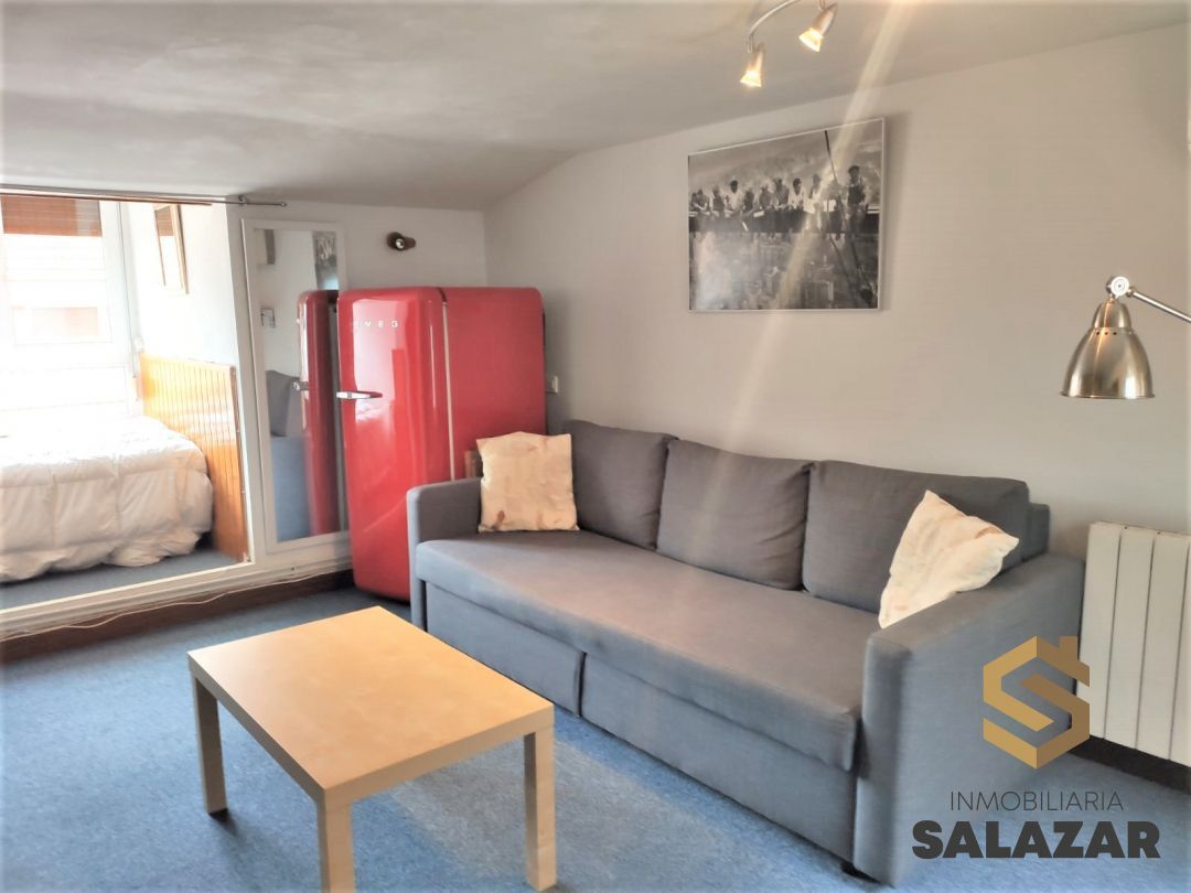 Loft to rent in Egia Jeneralaren Kalea, Sabino Arana - Jesuitas