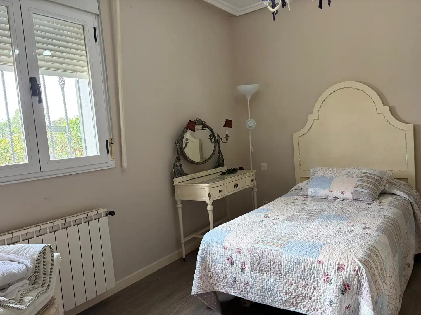 Habitación de Casa o chalet en venta en Labajos con Calefacción y Jardín privado
