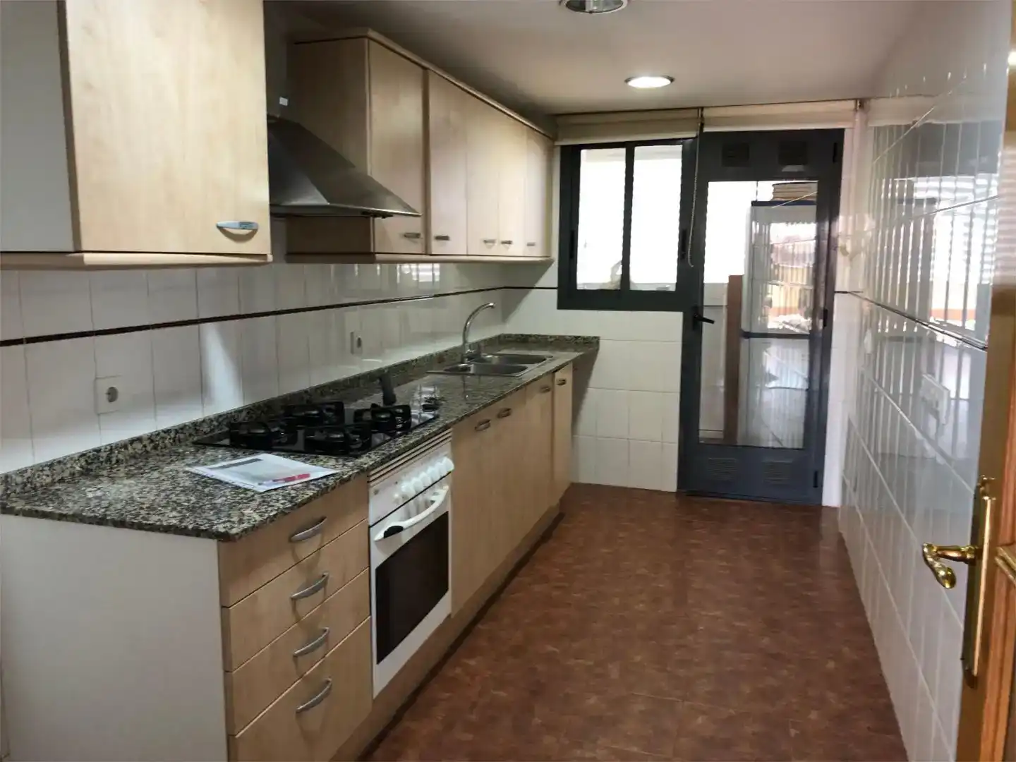 Cocina de Piso en venta en Paterna con Aire acondicionado, Jardín privado y Parquet