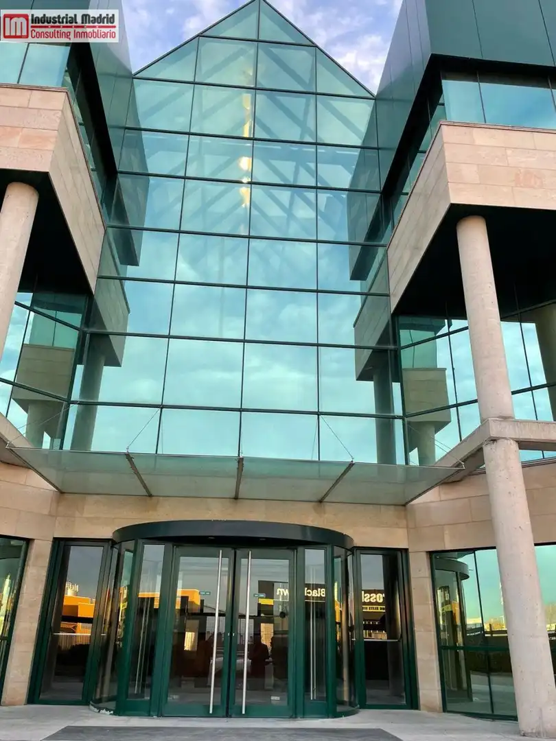 Vista exterior de Oficina en venta en Arganda del Rey