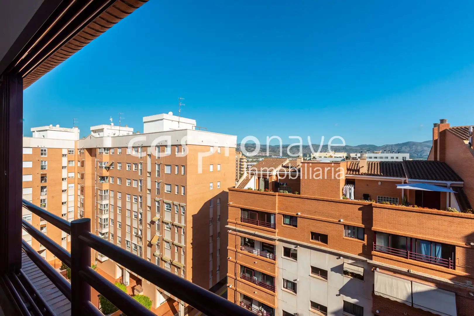 Dúplex en venda a Carrer de Bernat Artola, Plaza Illes Columbretes