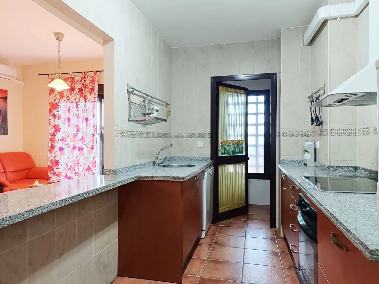 Küche von Wohnung zum Verkauf in El Rompido mit Klimaanlage, Terrasse und Möbliert