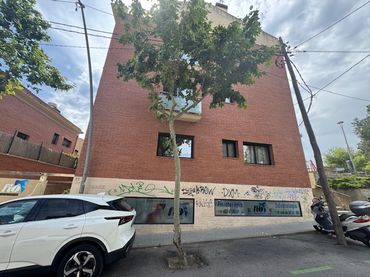 Individuel avec ascenseur à vendre à Passeig Roman Fabra 29