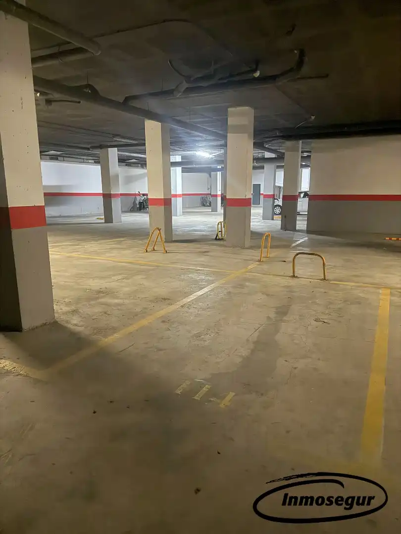 Parkplatz von Dachboden zum Verkauf in Salou mit Terrasse, Möbliert und Gemeinschaftspool