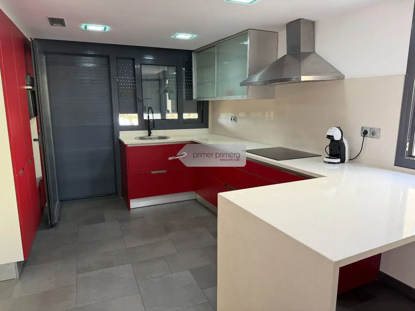Cocina de Casa o chalet en venta en Vilobí d'Onyar con Aire acondicionado, Calefacción y Jardín privado