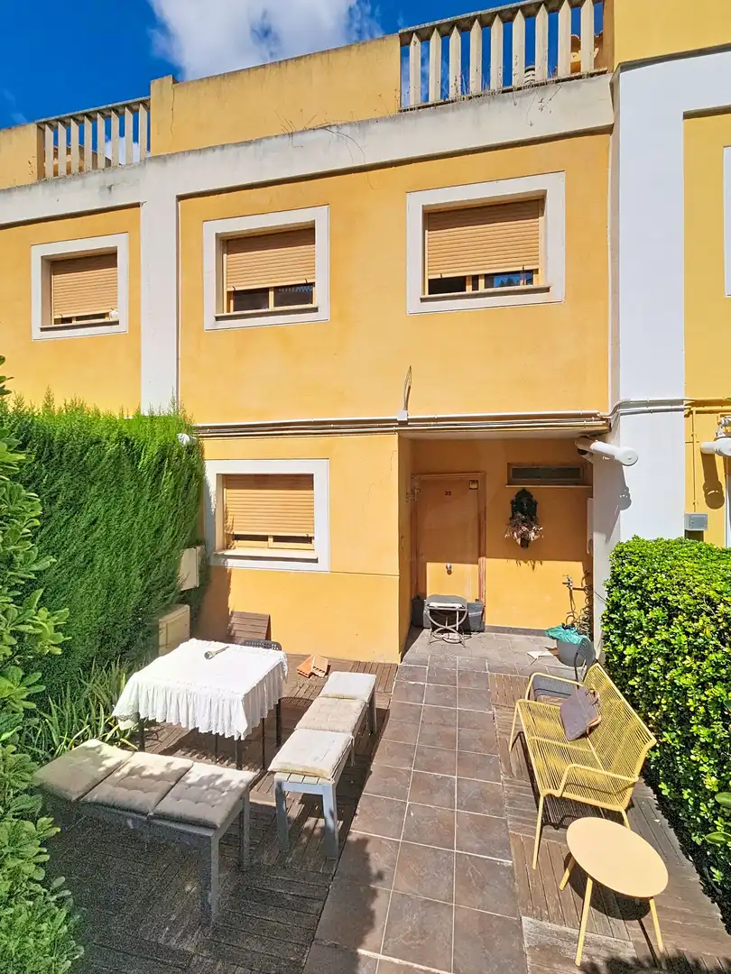Casa aparellada en venda a El Bosque, imagen 2
