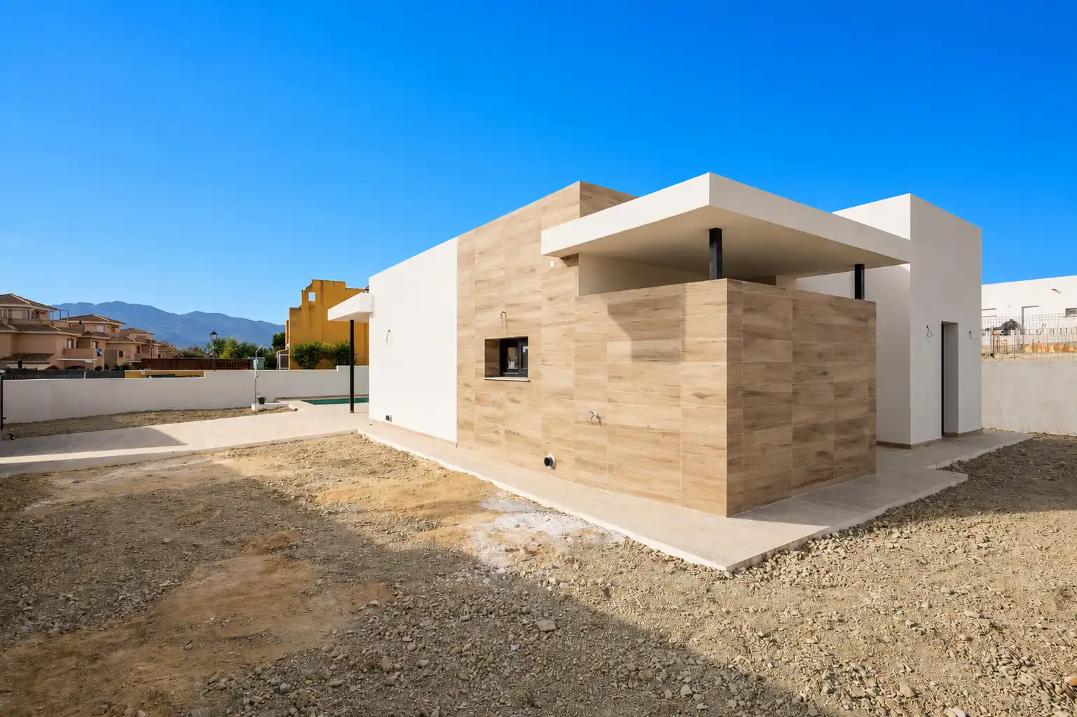Vista exterior de Casa o xalet en venda en Los Gallardos amb Jardí privat i Piscina